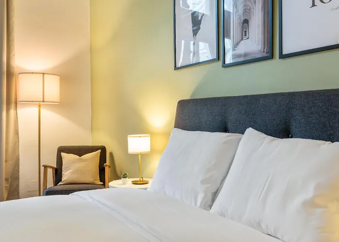 2 Bed I 82 M2 I Comfy I 160 Mbit Wifi
